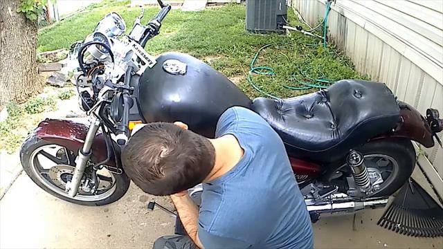86 Kawasaki Vulcan 750 turn signal fix смотреть онлайн