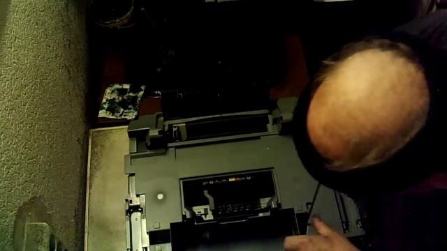 Tintenfilzwechsel bei einem Canon PIXMA MP830 Teil I смотреть онлайн