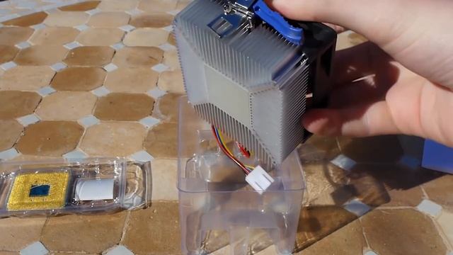 AMD ATHLON 200GE - BU İŞLEMCİ EFSANE OLMAYA ADAY смотреть онлайн