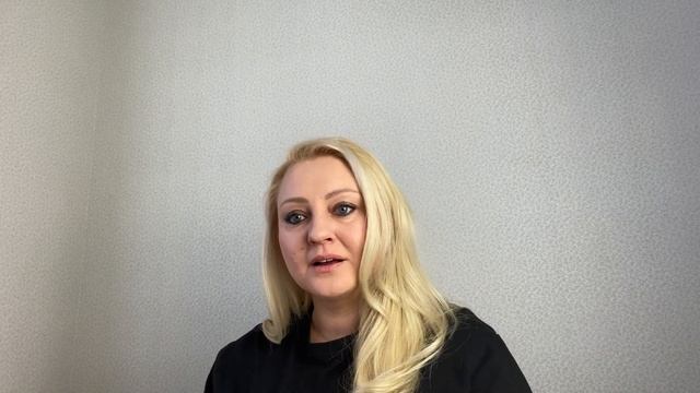 расскажу про рафию и примерю эти шляпы. будет интересно смотреть онлайн