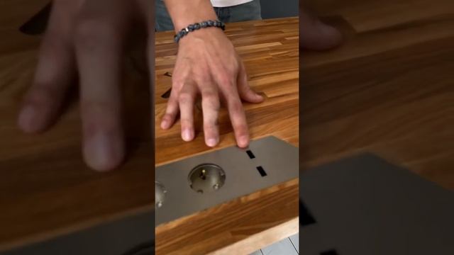 Умный стол Е-1 от компании IWOOD.PRO смотреть онлайн