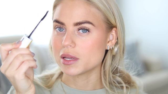 Testar Maybelline SKY HIGH Mascara VS. Maybelline COLOSSAL CURL Bounce | Vilken Mascara är bäst? смотреть онлайн