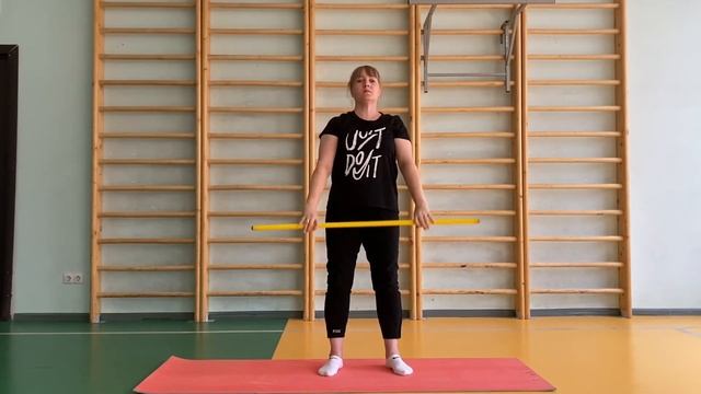 Урок «Упражнения с гимнастической палкой» (часть 1) – мастер-классы, занятия, уроки смотреть онлайн