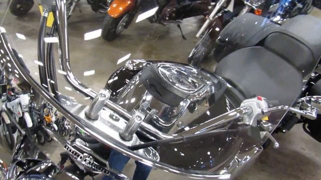 Romney Cycles 2017 Suzuki Boulevard C90T смотреть онлайн