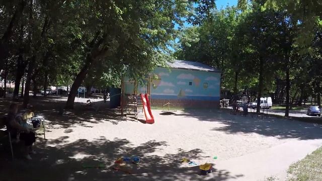 Workout на детской площадке, ребенок не помеха! Ищем возможности там, где их нет. смотреть онлайн