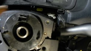 КАК ВЫСТАВИТЬ ДАТЧИК УГЛА ПОВОРОТА РУЛЯ НА ФОЛЬКСВАГЕН