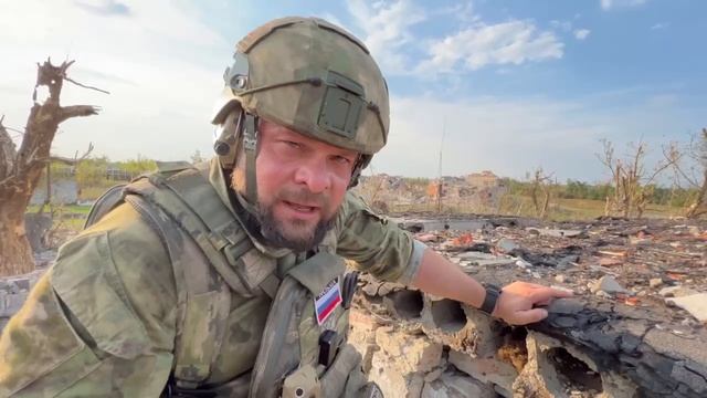 Поддубный Пески объясняю, какая обстановка в Песках. Poddubny Pesky смотреть онлайн