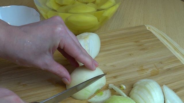 Бешбармак по татарски! Съедается чуть ли не с пальцами !!! Семейный рецепт. смотреть онлайн