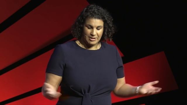 How to get everyone to care about a green economy | Angela Francis смотреть онлайн