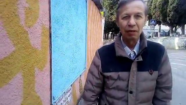Много интересного в Алупке! И люди здесь общительные! смотреть онлайн