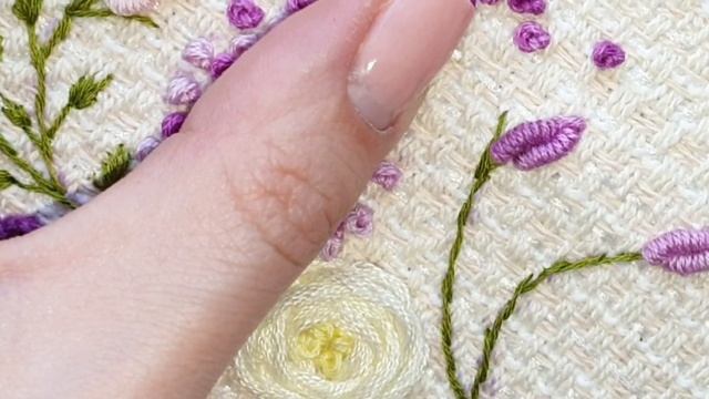 Урок вышивки 2 (ветви) - Embroidery tutorial 2 (branches) смотреть онлайн