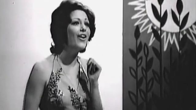 «Ах, любовь!», стихи Михаила Рябинина, музыка Евгения Барыбина, поёт Ирина Понаровская смотреть онлайн