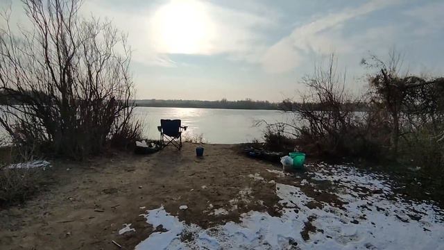 Зимняя рыбалка вместе с Серёгой BKS 2 ЯНВАРЯ 2023 ГОД СЫР ДАРЬЯ смотреть онлайн
