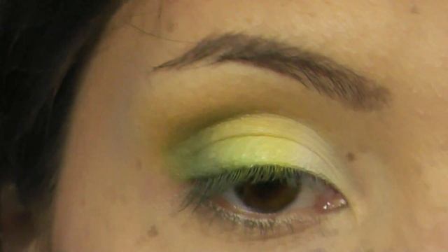 Макияж с использованием цветной туши.