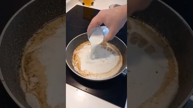 Курица в соусе блю чиз