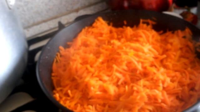 Делаем салат со скумбрией. смотреть онлайн