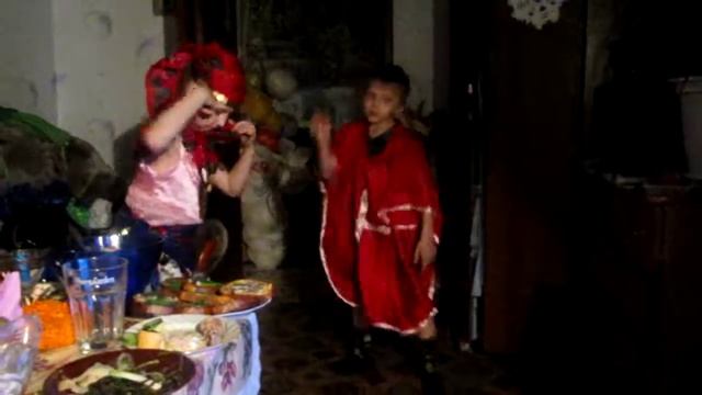 танец молодых артистов Дмитрий и Ксюша Новый год смотреть онлайн