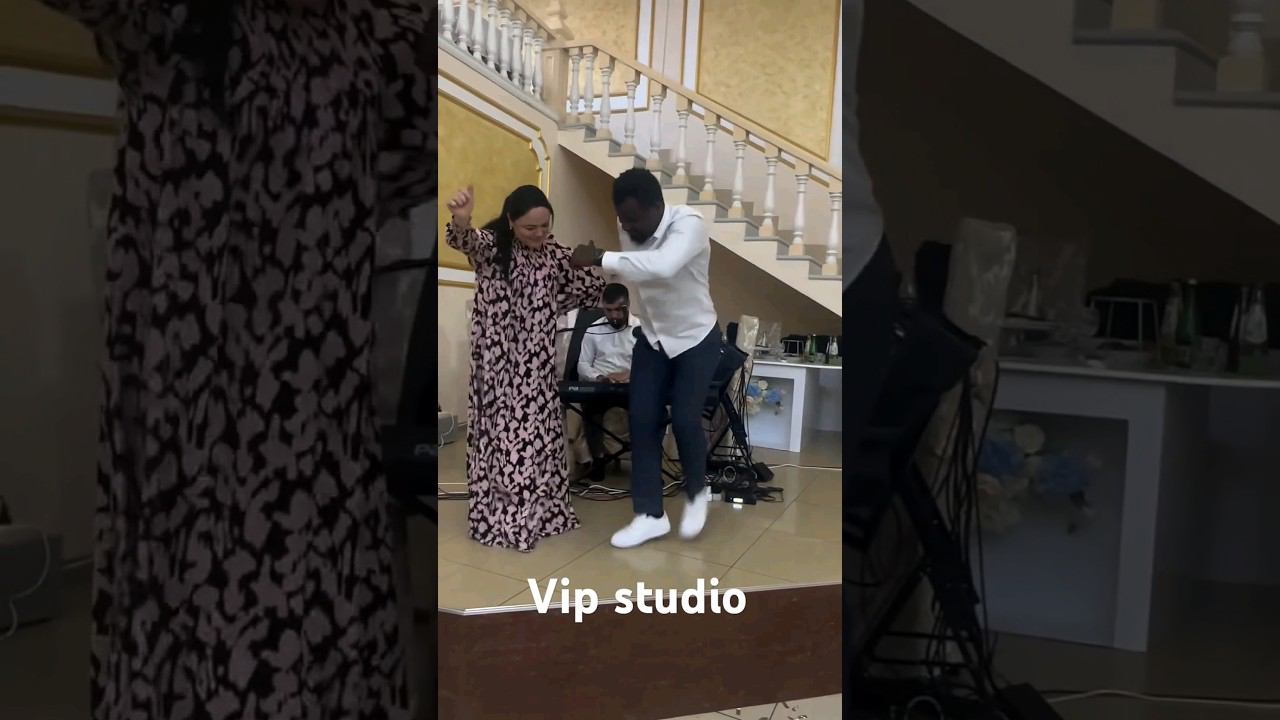 Африканец танцует Лезгинку на свадьбе #shorts смотреть онлайн