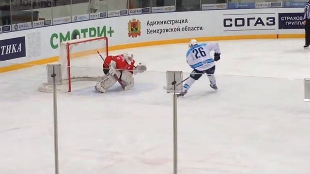 Буллит Металлург Новокузнецк - Сибирь Новосибирск (2:5) смотреть онлайн