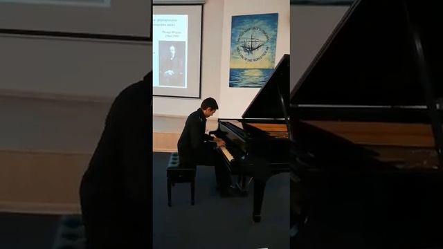 Сынок  принял  участие в концерте 