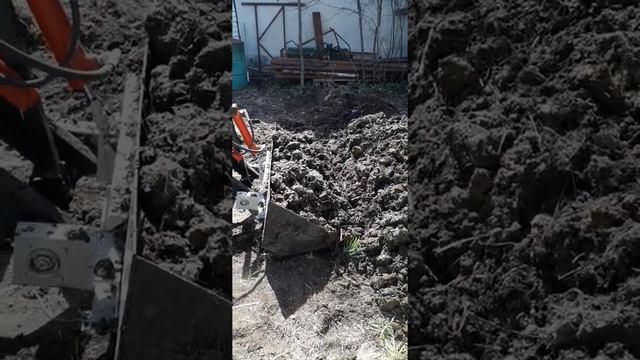Перевозка навоза с помощью трактора смотреть онлайн