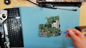 HP Probook 4515s complete disassembly and reassemby guide