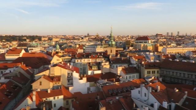 Вид со Староместской башни Праги смотреть онлайн