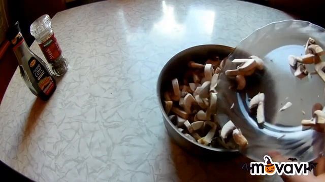 Шампиньоны с мясом в соевом соусе. смотреть онлайн