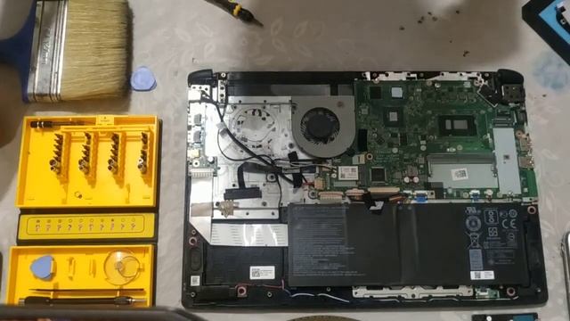 Como desarmar y hacer mantenimiento basico a Acer Aspire 3 A315-53 смотреть онлайн