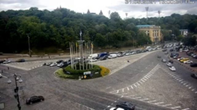 Веб-камера Киев Европейская площадь + Майдан 2021 05 31 смотреть онлайн