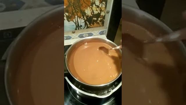 Шоколад Яшкино. Очень хорошо плавится!