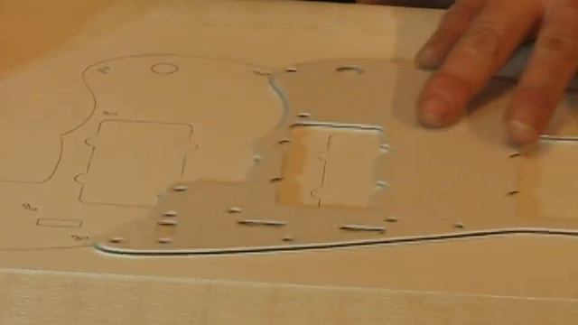 How to Trace a Pickguard or Cover смотреть онлайн