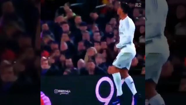 Роналду легенда Реала！？ смотреть онлайн