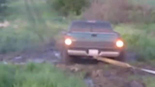 ford pulls out dodge смотреть онлайн