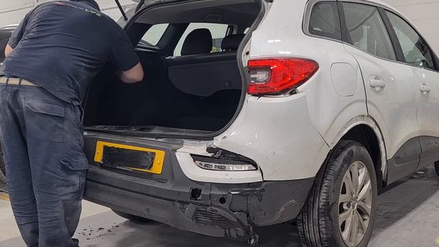 How to remove a 2019 Renault Kadjar rear bumper... смотреть онлайн