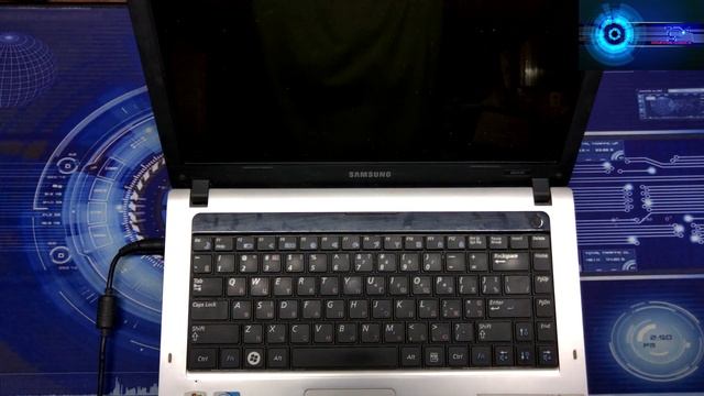 Samsung RV410 (NP-RV410-A01UA) за 100$ - обзор и тест 14" классики ! смотреть онлайн