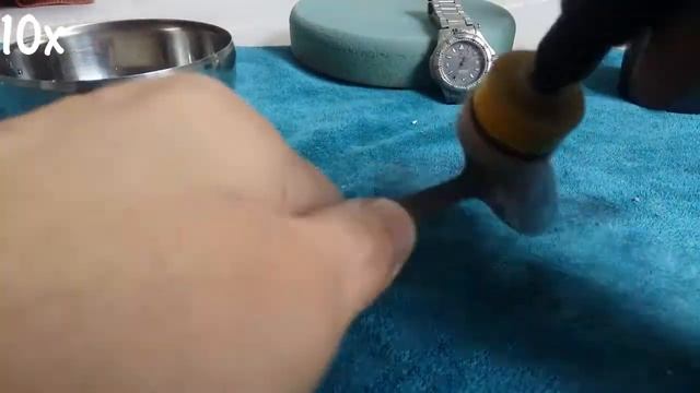 Polishing Stainless Steel Spoon | Polish Anything Series EP02 смотреть онлайн