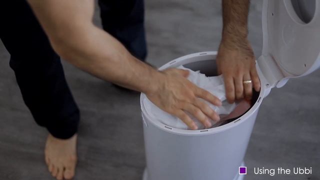 Ubbi Trash Can Review & Tips | Baby Diaper Pail | Smell Proof смотреть онлайн