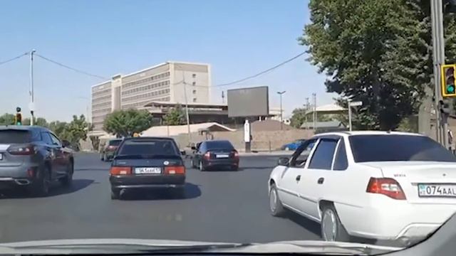 Караоке (с темой) "Город детства Чимкент" смотреть онлайн