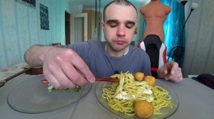 МУКБАНГ МЯСО КАРБОНАД / СПАГЕТТИ / КРУГГЕТСЫ - ГОРЯЧАЯ ШТУЧКА / САЛАТ / EATING Mukbang ASMR АСМР