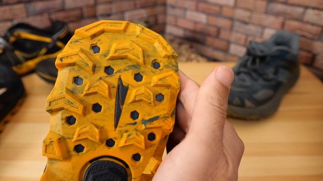 ALTRAのトレラン＆ハイキング用シューズ『LONE PEAK』のファーストインプレッション【ローカットシューズ】