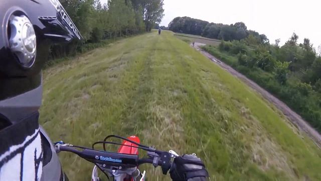 YCF 150 Pilot 2017 & YCF 125 Lite 2017 смотреть онлайн