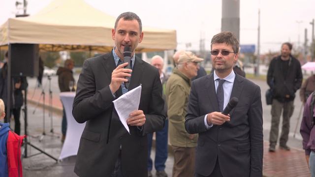 Slavnostní zahájení provozu trolejbusů, Praha Letňany, 2. díl - představení vozidel | 8K HDR смотреть онлайн