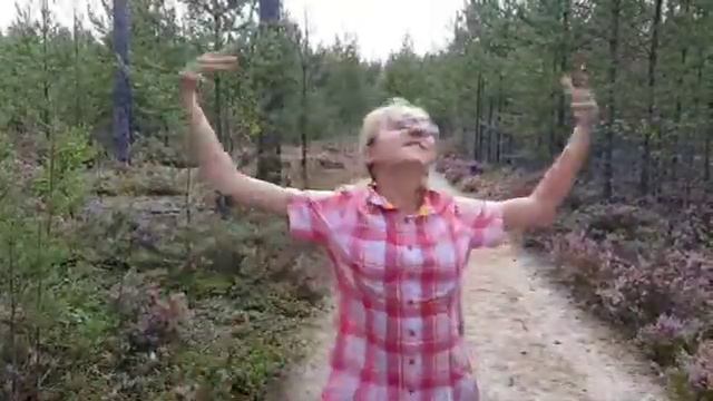 КЛИП НА ПЕСНЮ НЮША ,,ТАЮ" смотреть онлайн