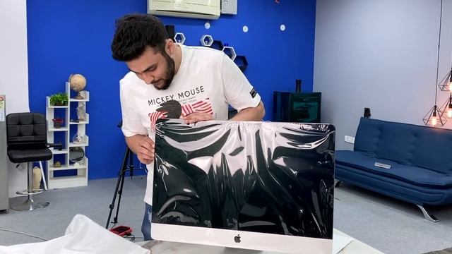 Unboxing My New VERY Powerful iMac with 84GB RAM & 10 Core Processor! смотреть онлайн