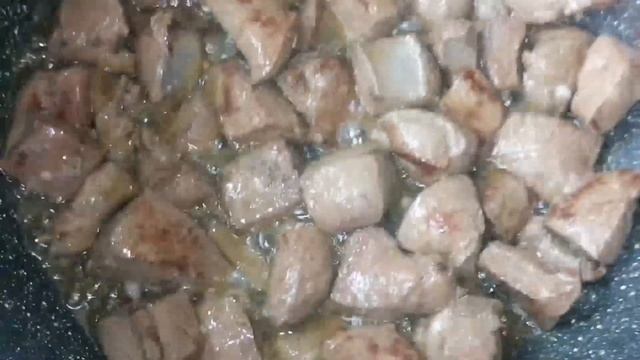 КАК ПРАВИЛЬНО ЖАРИТЬ ГОВЯЖЬЕ ПЕЧЕНЬ? ???ВЫ ТЕПЕРЬ БУДЕТЕ ГОТОВИТЬ?? ТОЛЬКА ТАКИЕ, ПРОСТО БОМБА??? смотреть онлайн