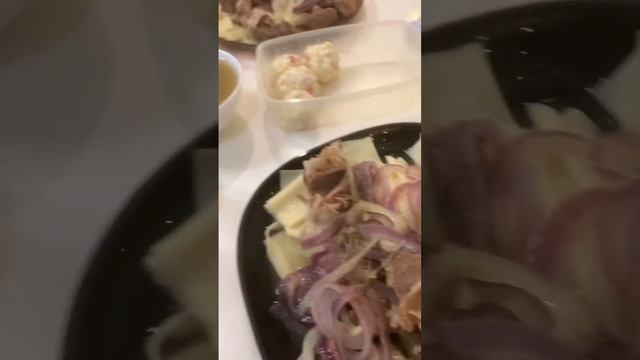 Бешбармак ? #мосагент #shorts #вкусно #готовим #еда #мясо #рецепты #бешбармак #январь #2023 смотреть онлайн