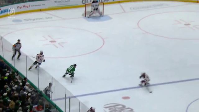 Denis Gurianov gives the Stars the lead 24 seconds after Hintz ties it смотреть онлайн