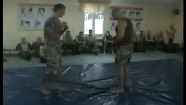 ЗАЩИТА ОТ ЛОУ-КИКА В КАЛИ (Jeet Kune Do) смотреть онлайн