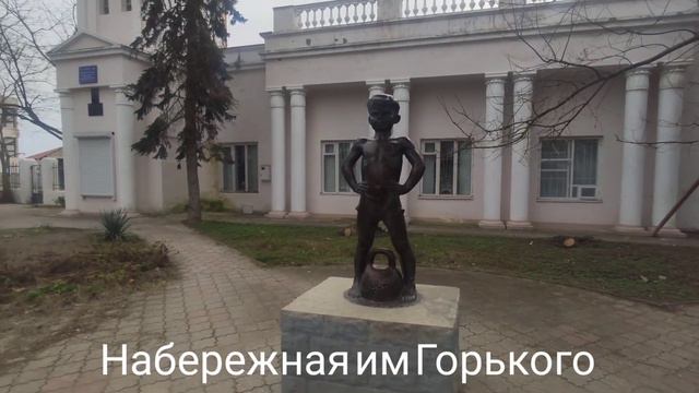 Евпатория. Набережная им Горького. Геракл за забором. По городу на авто. Крым в первый день весны, смотреть онлайн